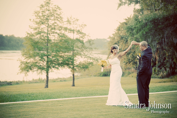 Best Lake Mary Events Center Wedding photographer - Sandra Johnson (SJFoto.com)